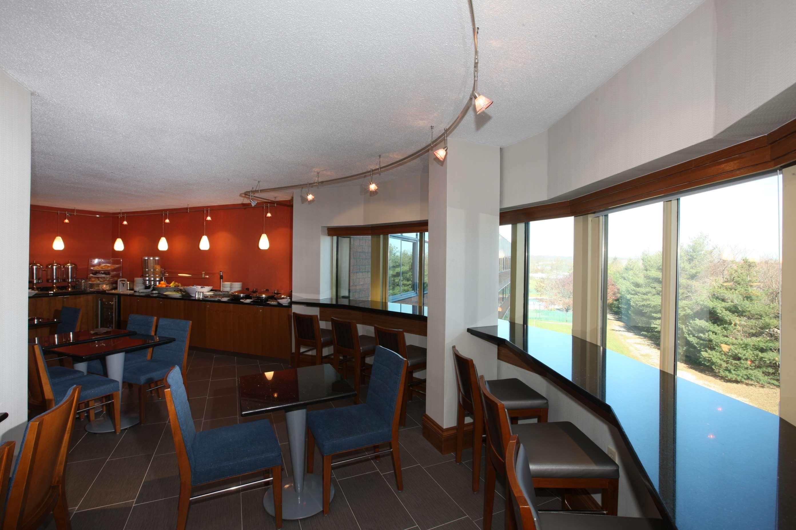 Hilton Long Island/Huntington Hotel Melville Restaurant billede