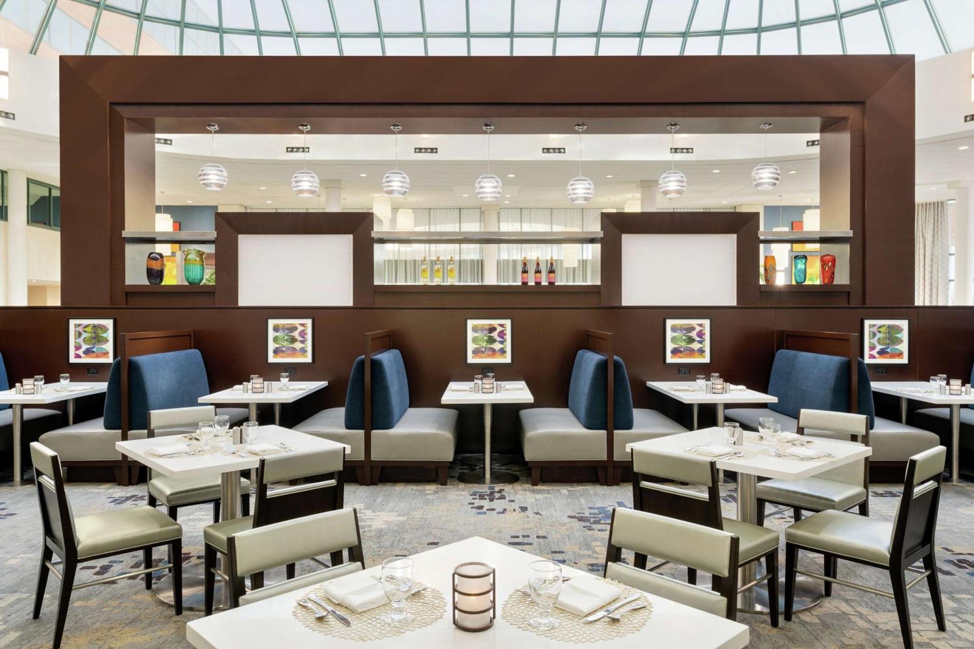Hilton Long Island/Huntington Hotel Melville Eksteriør billede
