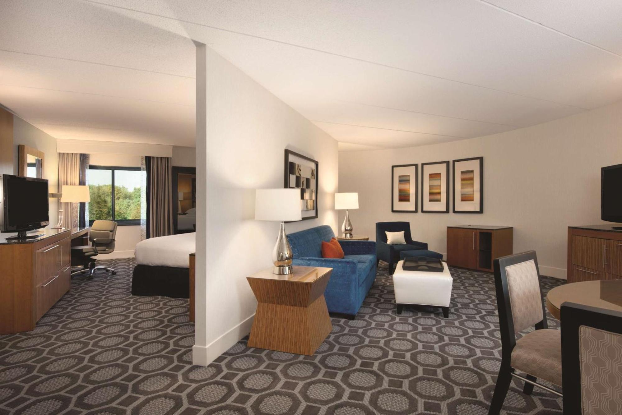 Hilton Long Island/Huntington Hotel Melville Eksteriør billede